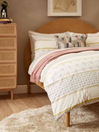 Textured and Decorative Fusion Stripe Duvet Cover Set